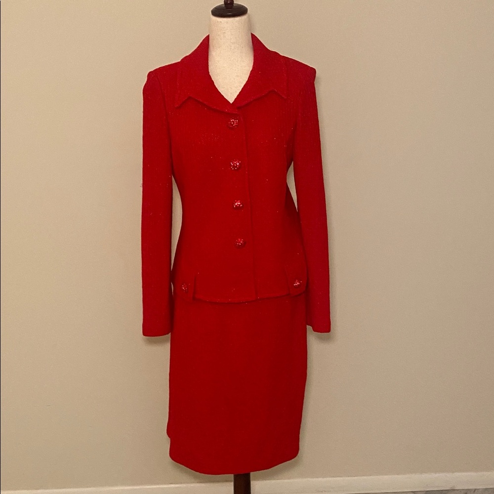 St John red knit sparkle suit size 8